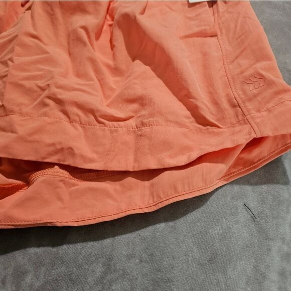 Women's High Rise Resort Shorts XS - Picture 3 of 4